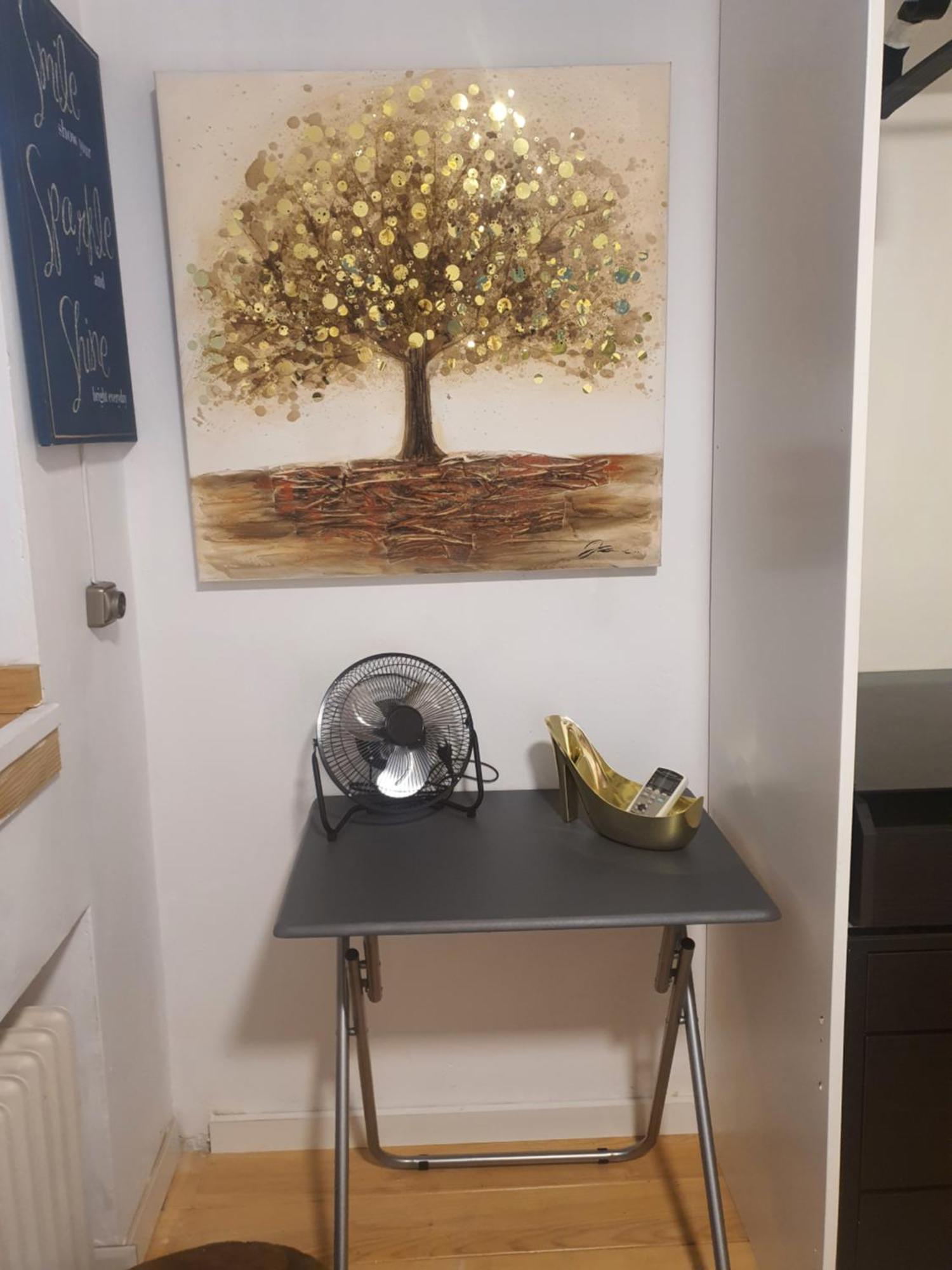 Libros Y Plantas A 5 Minutos Del Centro En Bus Apartament *